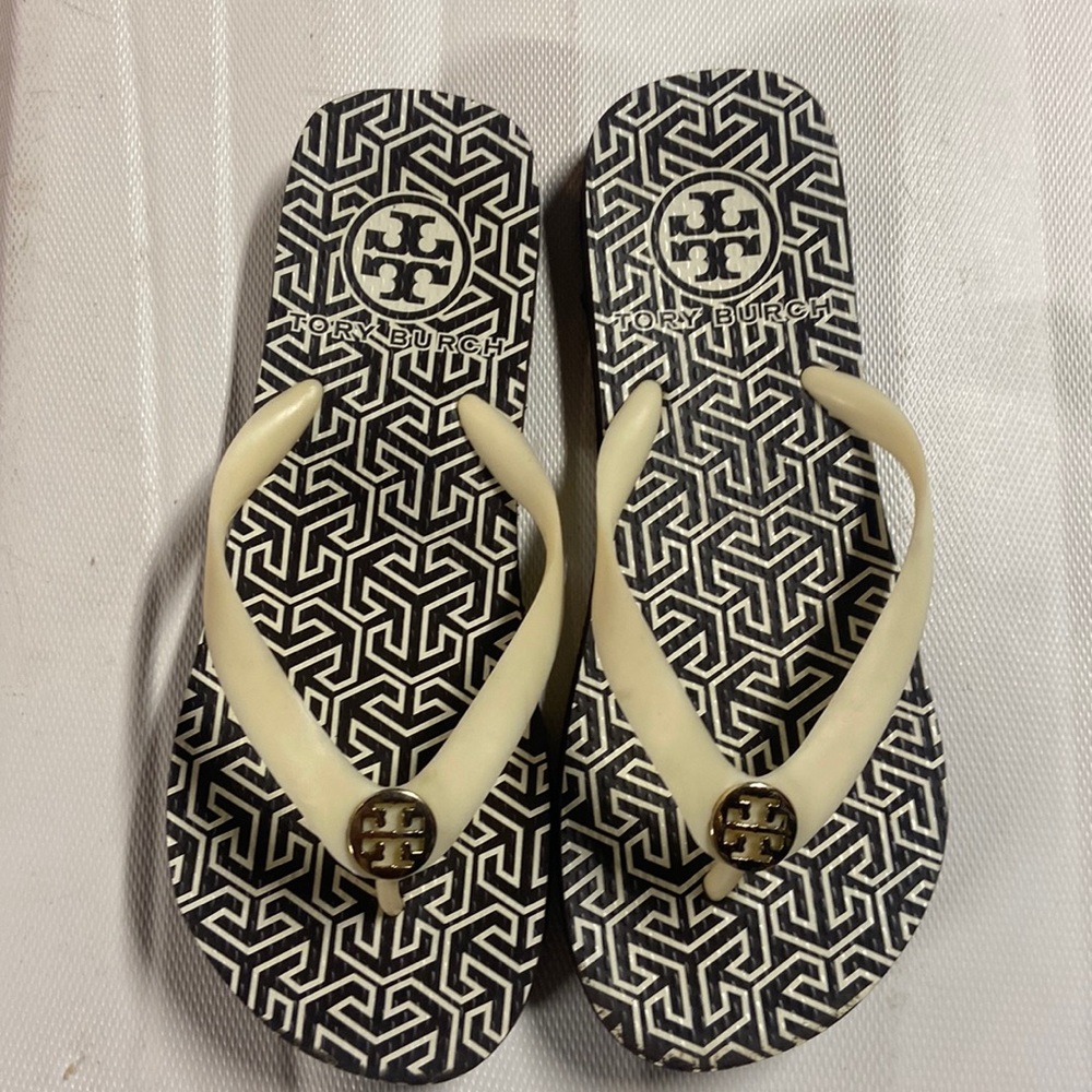 Tory Burch flip flops